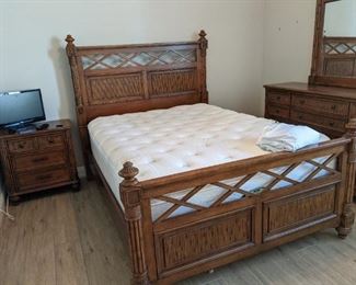 adjustable mattress still available, bedroom set is sold
