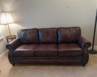 Another nice leather couch