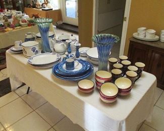 SEVERAL SETS OF DISHES ITALIAN ETC