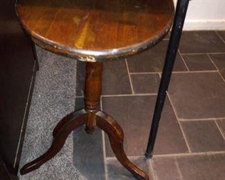 Antique Scatter Table