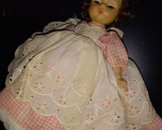 Madame Alexander Little Women dolls?