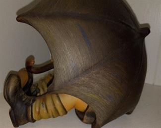 HARD TO FIND LARGE SIZE 8" HUMMEL "UMBRELLA BOY" #152 A GOEBEL FIGURINE TM4 !!!!