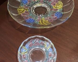 Vintage glass fruit & berry bowl