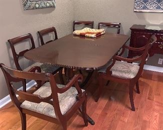 Antique Mahogany PEDESTAL Dining Table with 6 Chairs - Make a fair offer and it's YOURS!