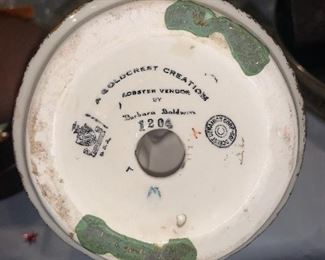 Goldcrest Asian Figurine