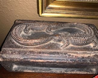 Amphibian Box with Sliding top