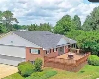 THE HANGER HAS A ACTIVE RUNWAY!! Please do not drive onto the runway while picking up larger items. Sadly no planes are for sale!