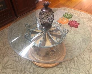 Okay, I must say, snarkiness aside, this table is awesome