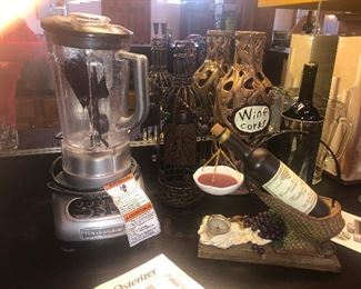 there are so many pics, peeps, not all captions can be brilliant. Crustaceans