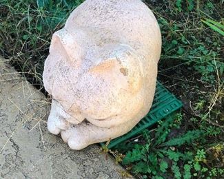 "It's not a tooomah!"