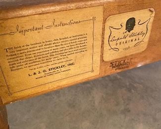 Stickley makers mark on twin beds