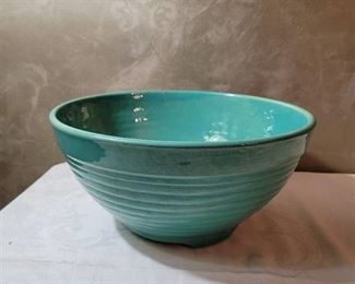 Large Pottery Mixing Bowl with Legs