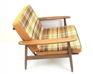 Vintage MCM Lounge Chair With Plaid Cushions By Artel Products