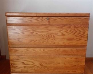 Lockable 2 Drawer Filing Cabinet