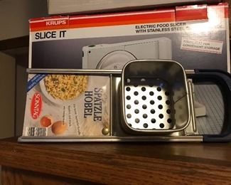Spatzle Hobel _ grater/slicer