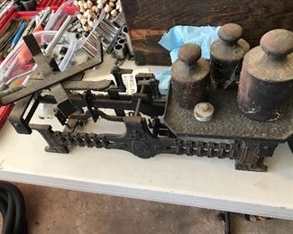 Love this scale and weights