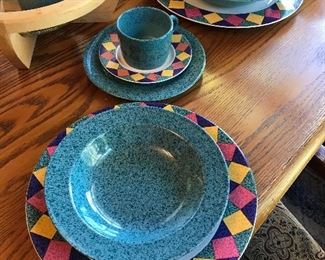 Signature Stoneware - 33 pcs