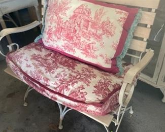 Indoor/outdoor bench 