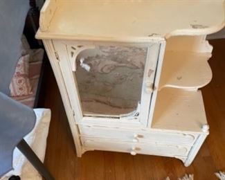 Vintage doll furniture 