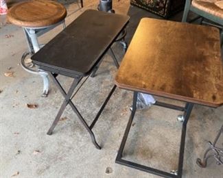 Folding metal table, rolling side table, stools 