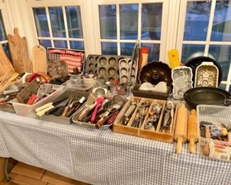 Kitchen items 