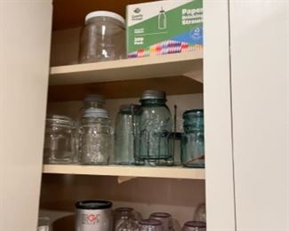 Canning jars, Mr Bullet 
