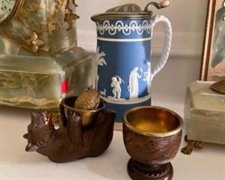 Wedgewood stein, hand carved Black Forest bear decor 