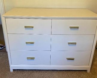Pottery Barn 6 drawer dresser 