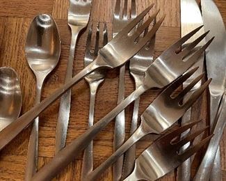 MCM DANSK VARIATION V Danish Modern Flatware (Made in Finland)