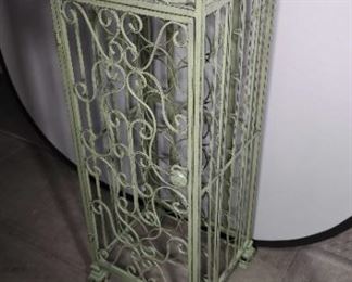 Metal Wine Rack with Glass Top