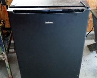 Galanz Mini Fridge, Model GL35BK, 33" x 19" x 21", Plugged In And Powered On