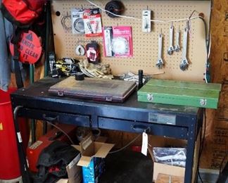 Harbor Freight Lighted Work Bench With Built In Electrical Outlets, Model 60723, 62" x 47.5" x 24"