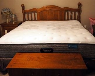 Beauty Rest Harmony Lux King Size Mattress And Box Spring Includes Broyhill Head Board And Hollywood Frame, 48" x 81"