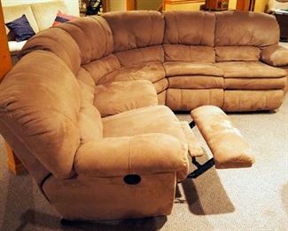 Jackson Furniture Industries 2 Piece Sectional Sofa With Reclining Ends, 38" x 132" x 84"