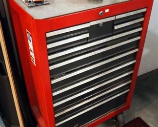 Craftsman 12 Drawer Rolling Tool Box, 41" x 26.5" x 18"