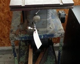 Vintage Precision Bilt 7" Electric Table Saw, On Metal Stand, 40.5" x 16" x 16"