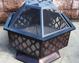 Metal Fire Pit With Top Screen, 27" x 24" x 28"