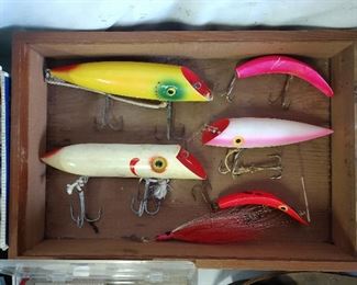 Large lures (poppers) 