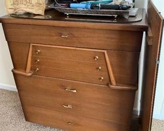 Mengal Mid Century chest of drawers 