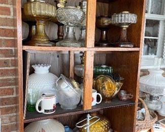 storage of lamps and shades