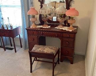 Davis Cabinet Co vanity dresser and bench