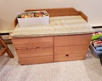 Toy chest