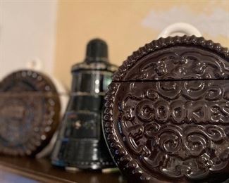 Large selection of cookie jars 