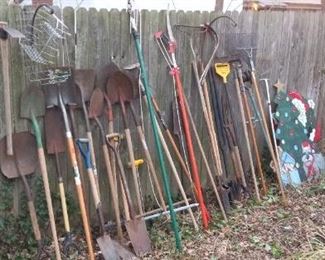 Lawn and Gardening   tools 