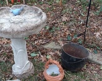 garden bird bath
