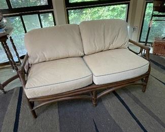 RATAN SETTEE