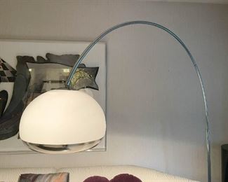 Mid-Century Modern Guzzini Marble Base Chrome Arc Floor Lamp (Photo 1 of 2)