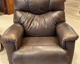 Recliner / Lounge Chair (Photo 1 of 2)