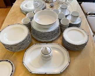Studio Nova Dinnerware (Photo 1 of 3)