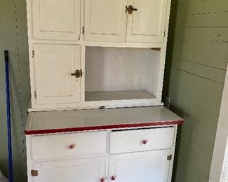 Hoosier Cabinet with Sifter! Great shape! 